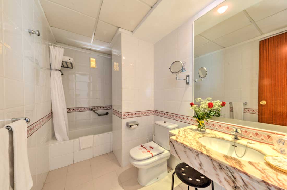 habitacion doble hotel voramar mallorca habitacion hotel voramar mallorca